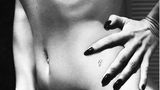 Kate Moss, Cap d'Antibes, 2005