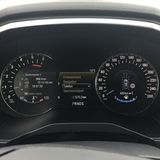 Das Cockpit des Ford Edge 2.0 TDCi