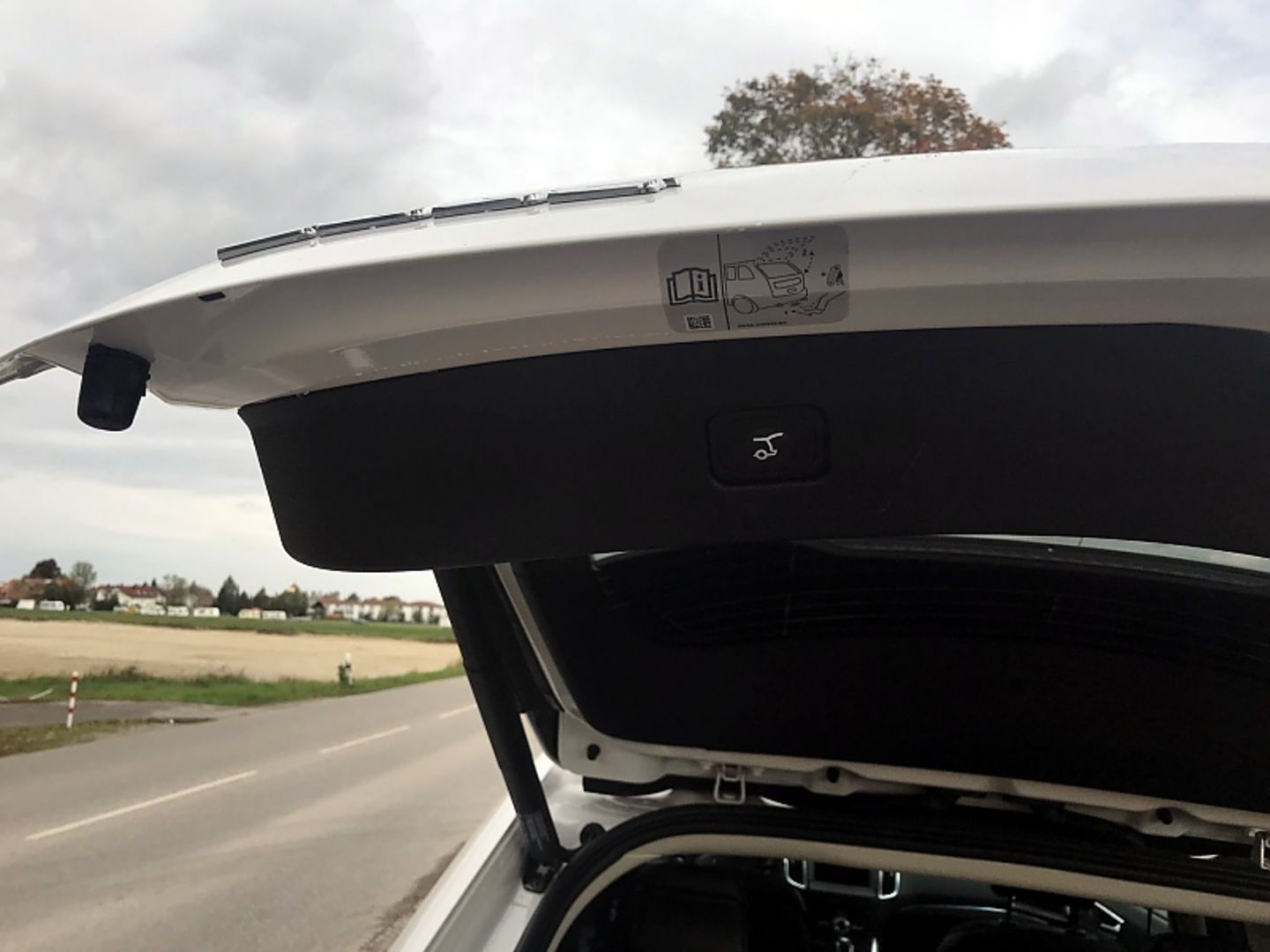 Ford Edge 2.0 TDCi - die Heckklappe ist elektrisch bedienbar