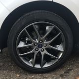 Ford Edge 2.0 TDCi - serienmäßig auf 20-Zöllern unterwegs