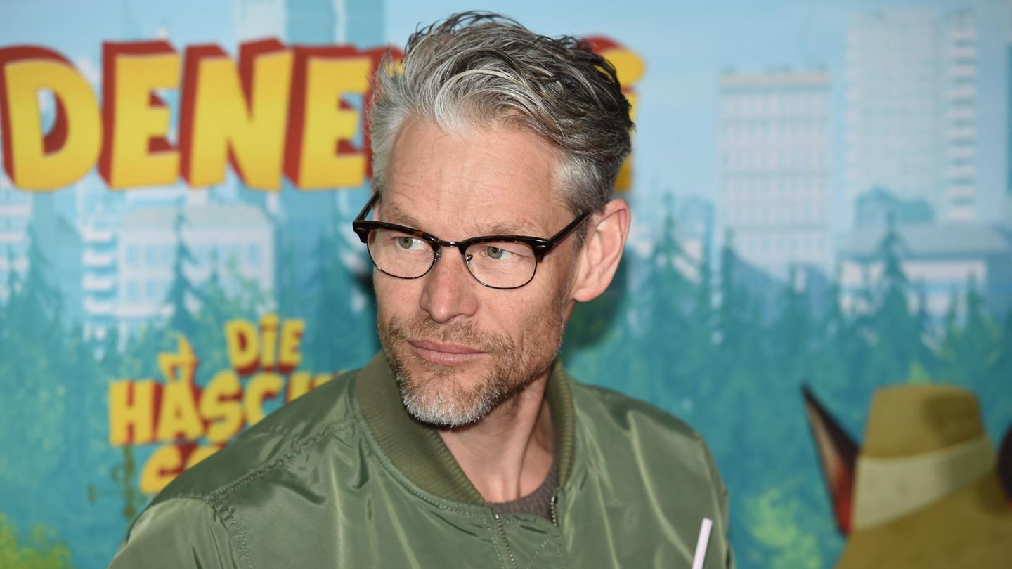 Schauspieler Steffen Wink - Notlandung - Kleinflugzeug - Absturz