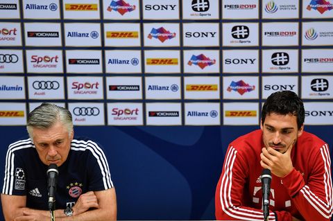 FC Bayern: Carlo Ancelotti und Mats Hummels