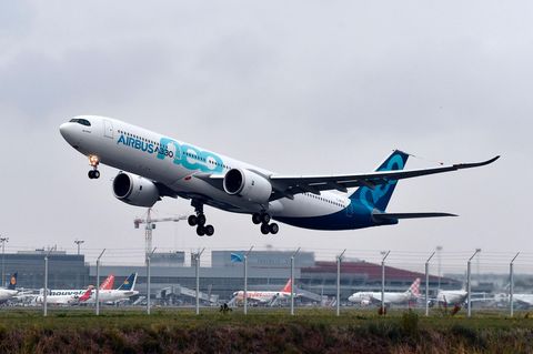 Airbus A330neo beim Erstflug