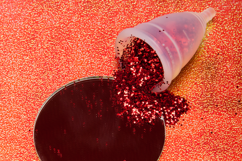 "Nach dem Absetzen der Pille habe ich auf die Rückkehr der Menstruation wie auf den Liebsten gewartet"