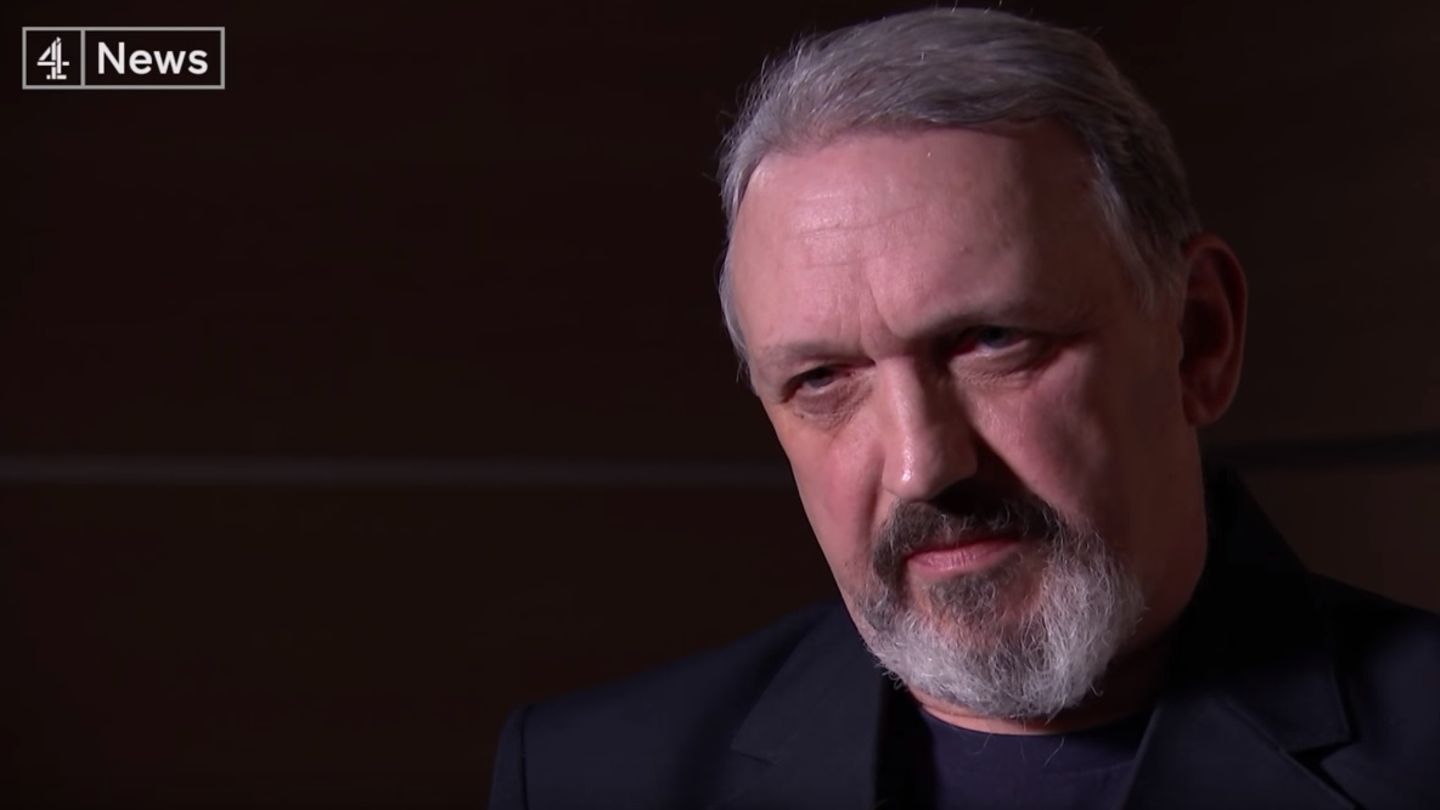 Homosexuell. Jude. Und Neonazi. Der späte Sinneswandel des Kevin Wilshaw