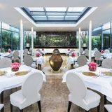 Platz 5: FACIL, Berlin  Die Bewertungen: "Genuss und Freundlichkeit!", "Mehr als "nur sehr gutes Essen" - "Handwerkliche Meisterleistung, Top Ambiente, super Service", "Weiterempfehlung mit Sicherheit"