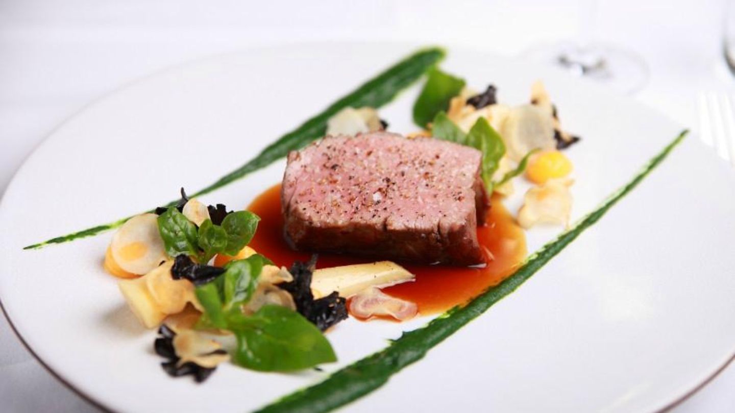 Platz 7: Restaurant Bieberbau, Berlin  Die Bewertungen: "Spitzengastronomie für adäquates Geld.", "Det is Berlin: Spitzenküche in uriger Atmosphäre", "Ausgezeichnete Küche, spezielles Ambiente"