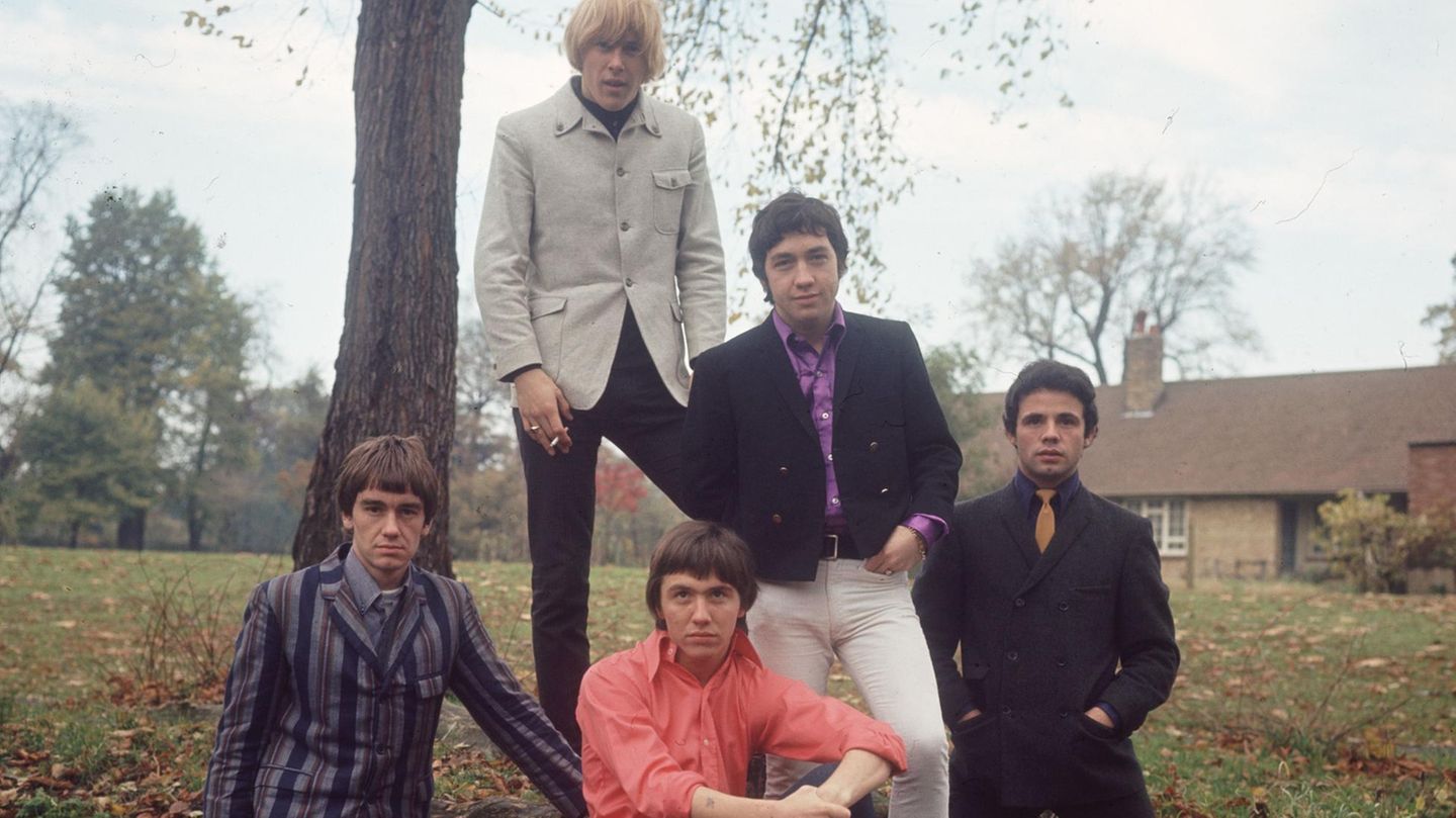 George Young mit seiner Band "The Easybeats"