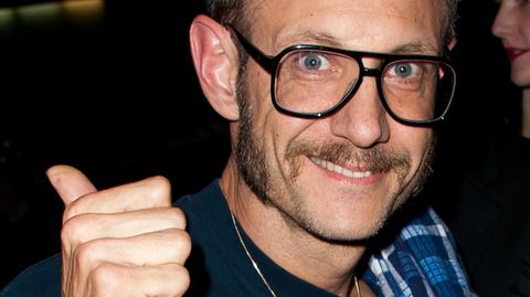 Miley Cyrus nackt: Terry Richardson fotografiert die Sängerin in Porno