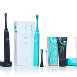 Fazit: Happybrush will jüngere Kunden ansprechen - und den Markt aufwirbeln. Das könnte gelingen. Pluspunkt ist die lange Akkulaufzeit. Auch optisch macht die Zahnbürste einiges her - mattes Schwarz ist deutlich schicker als die immer wieder weißen Geräte. Doch das Gewicht und auch die Putzleistung überzeugen nicht hunderprozentig.  