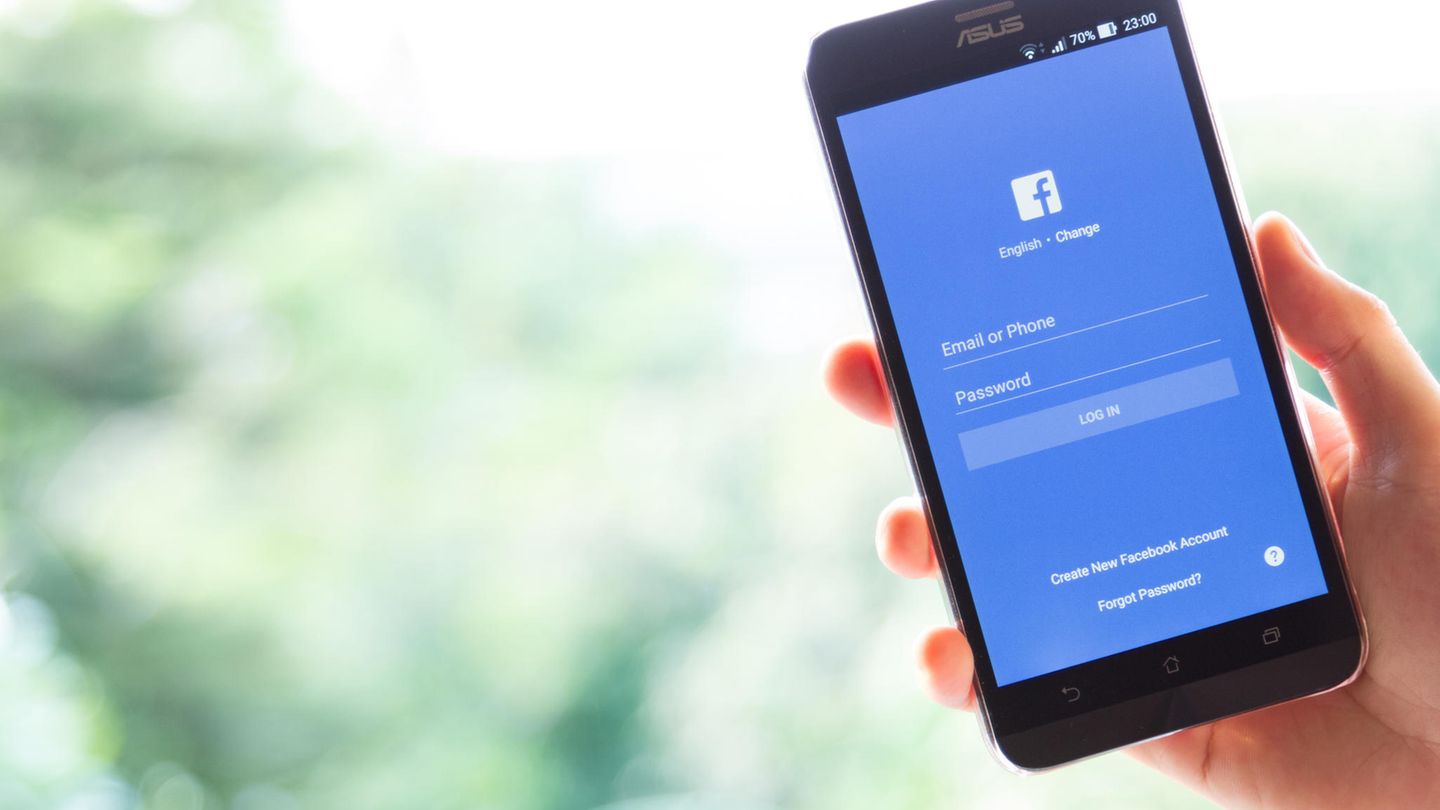 Die Facebook-App auf einem Android-Smartphone