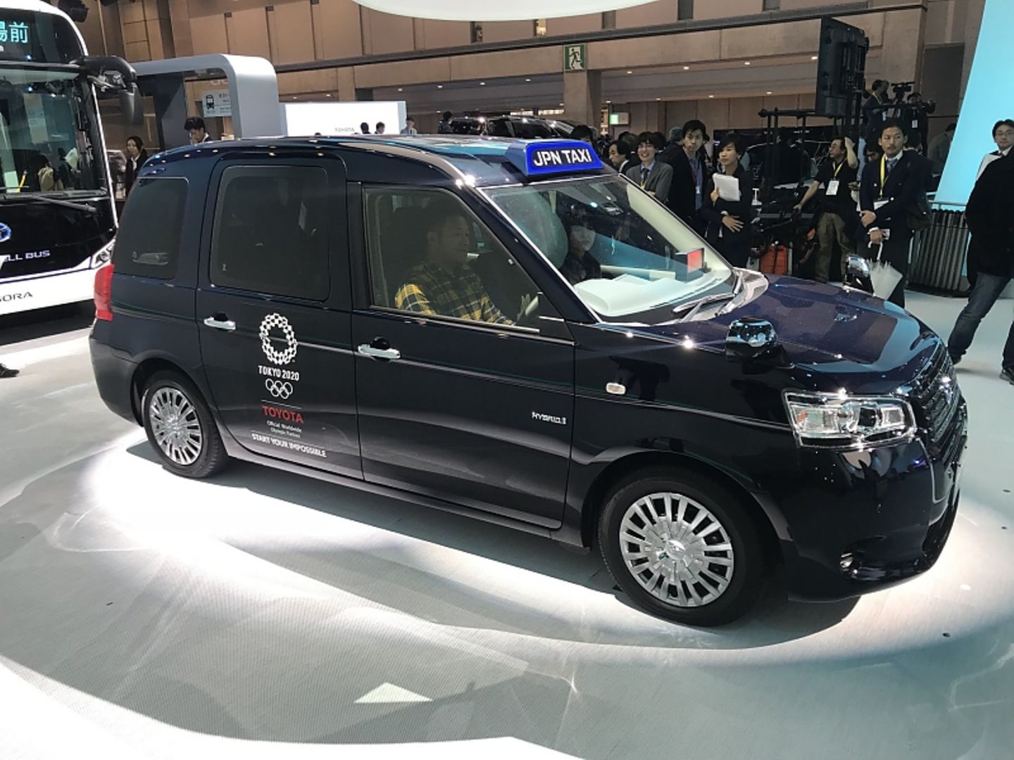 Toyota Japan Taxi - bis 2020 soll jedes dritte Tokio-Taxi ein neues sein