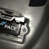 Der Pace Link-Dongle muss immer in der Diagnose-Schnittstelle stecken, sonst funktioniert das System nicht