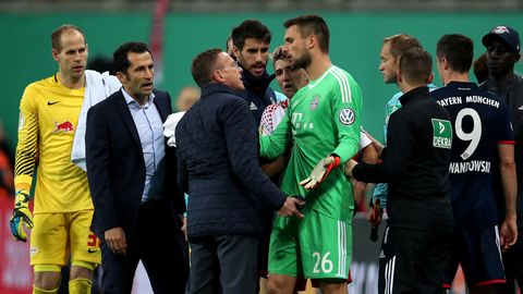 Rudelbildung um Ralf Rangnick