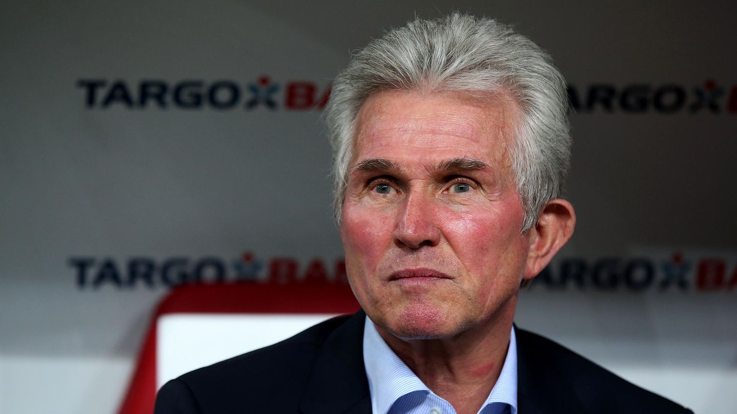 Jupp Heynckes auf der Bank des FC Bayern München