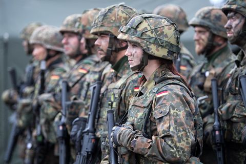 Heute erscheint der Sex-Ratgeber der Bundeswehr