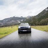 Der Porsche Cayenne Turbo liegt sehr stabil