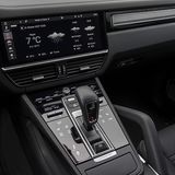 Die Achtgangautomatik verrichtet ihren Dienst geschmeidig