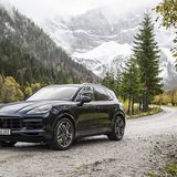Der Porsche Cayenne Turbo ist 4,93 Meter lang