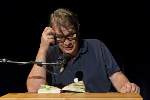 Sven Regener liest aus "Wiener Straße"
