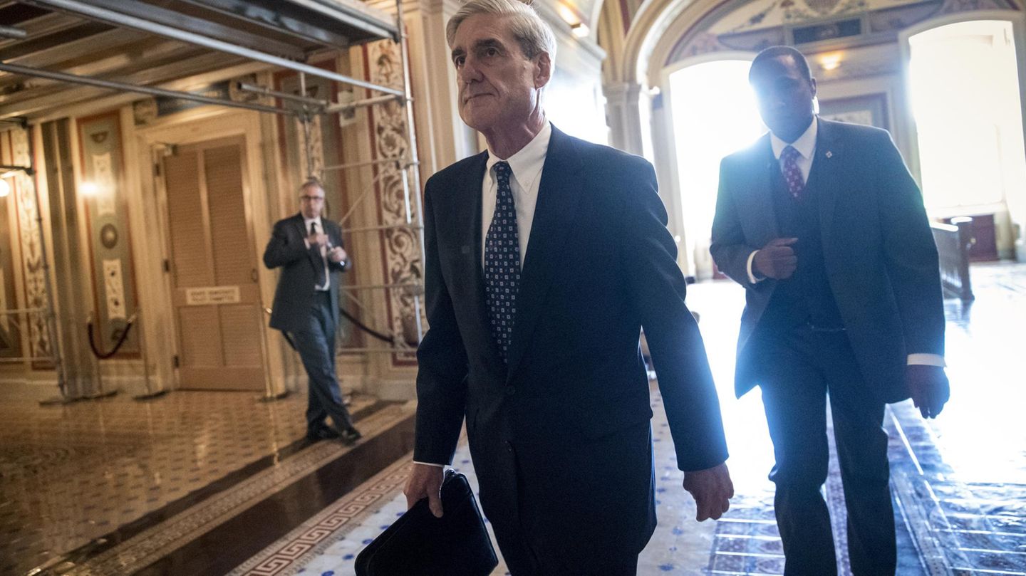 Rober Mueller, Sonderermittler in der Russland-Affäre, geht zu einem Meeting in Washington