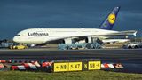 Alle 14 von Lufthansa bestellten A380-Maschinen sind bereits weltweit ab Frankfurt unterwegs. Ab dem Sommerflugplan 2018 werden fünf Exemplare zum Münchner Flughafen verlegt und von dort nach Los Angeles, Seoul, Hongkong und Peking fliegen.