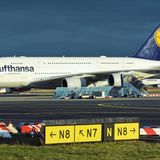 Alle 14 von Lufthansa bestellten A380-Maschinen sind bereits weltweit ab Frankfurt unterwegs. Ab dem Sommerflugplan 2018 werden fünf Exemplare zum Münchner Flughafen verlegt und von dort nach Los Angeles, Seoul, Hongkong und Peking fliegen.