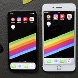 Hier noch einmal das iPhone X neben dem Plus-Modell.