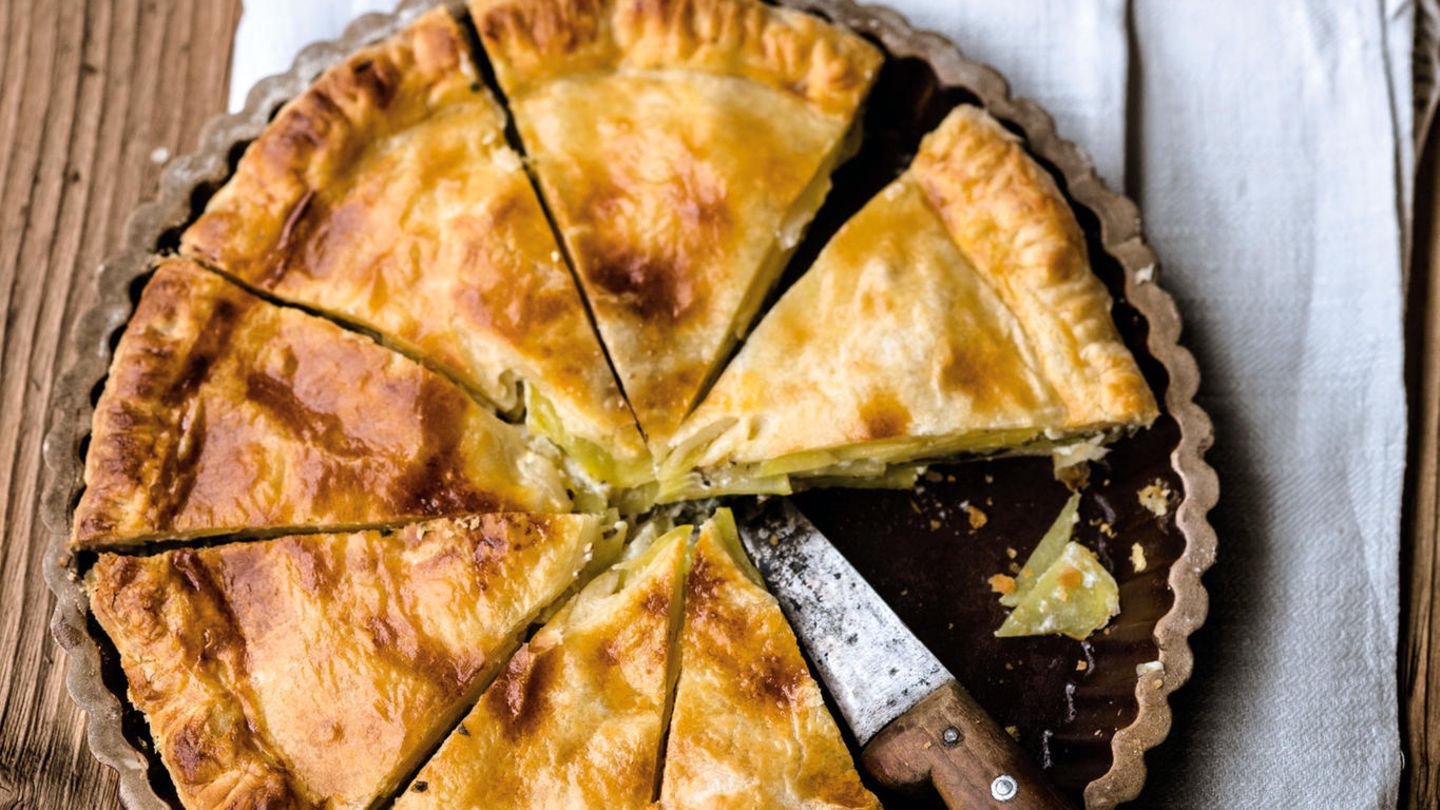 Die Tourte Berrichonne, eine pikante Kreuzung aus Gratin und Blätterteigkuchen