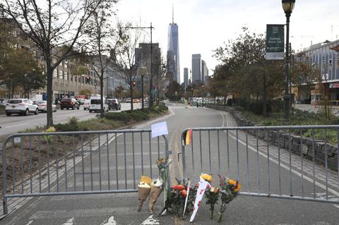 Der Tatort in Manhattan: Im Hintergrund sieht man deutlich das One World Trade Center.
