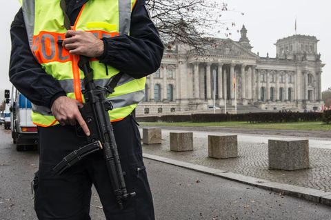 Neue Vorwürfe gegen Berliner Polizei - Audio-Mitschnitt und anonymer Brief