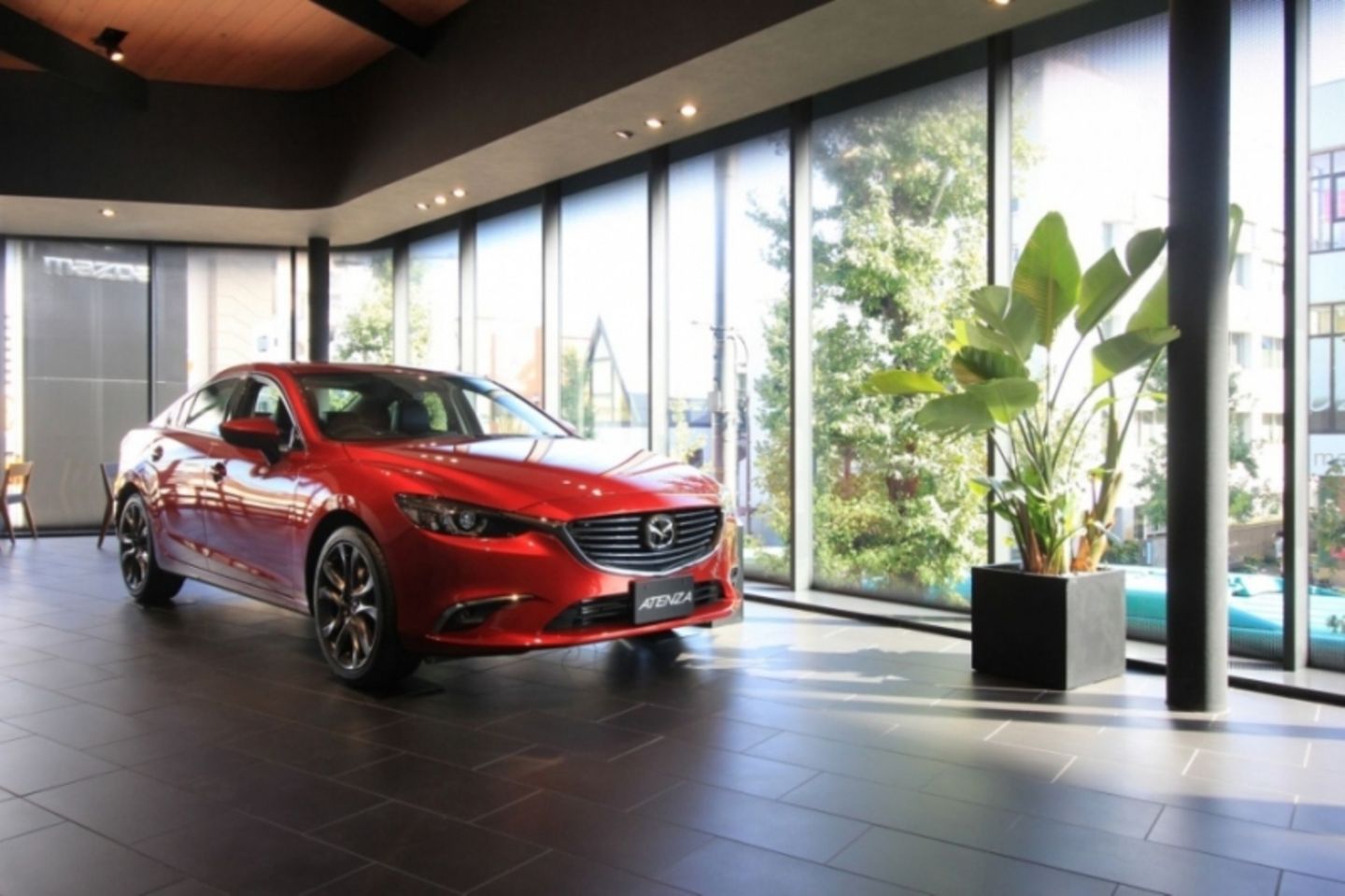 Mazda Autohaus Tokio - gerade Mazda setzt voll auf Diesel