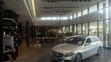 Mercedes Händler Tokio 2017 - hier ist jedes dritte verkaufte Auto ein Diesel
