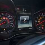 Mercedes AMG GLC 63 S Coupé - etwas antiquierte Instrumente