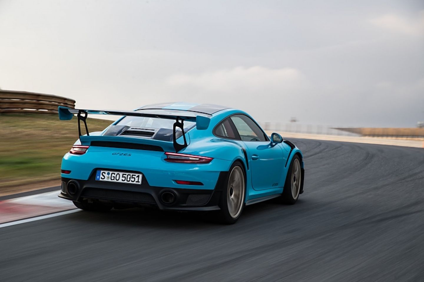 Porsche 911 GT2 RS - für die, denen der GT3 oder der Turbo S zu zahm ist