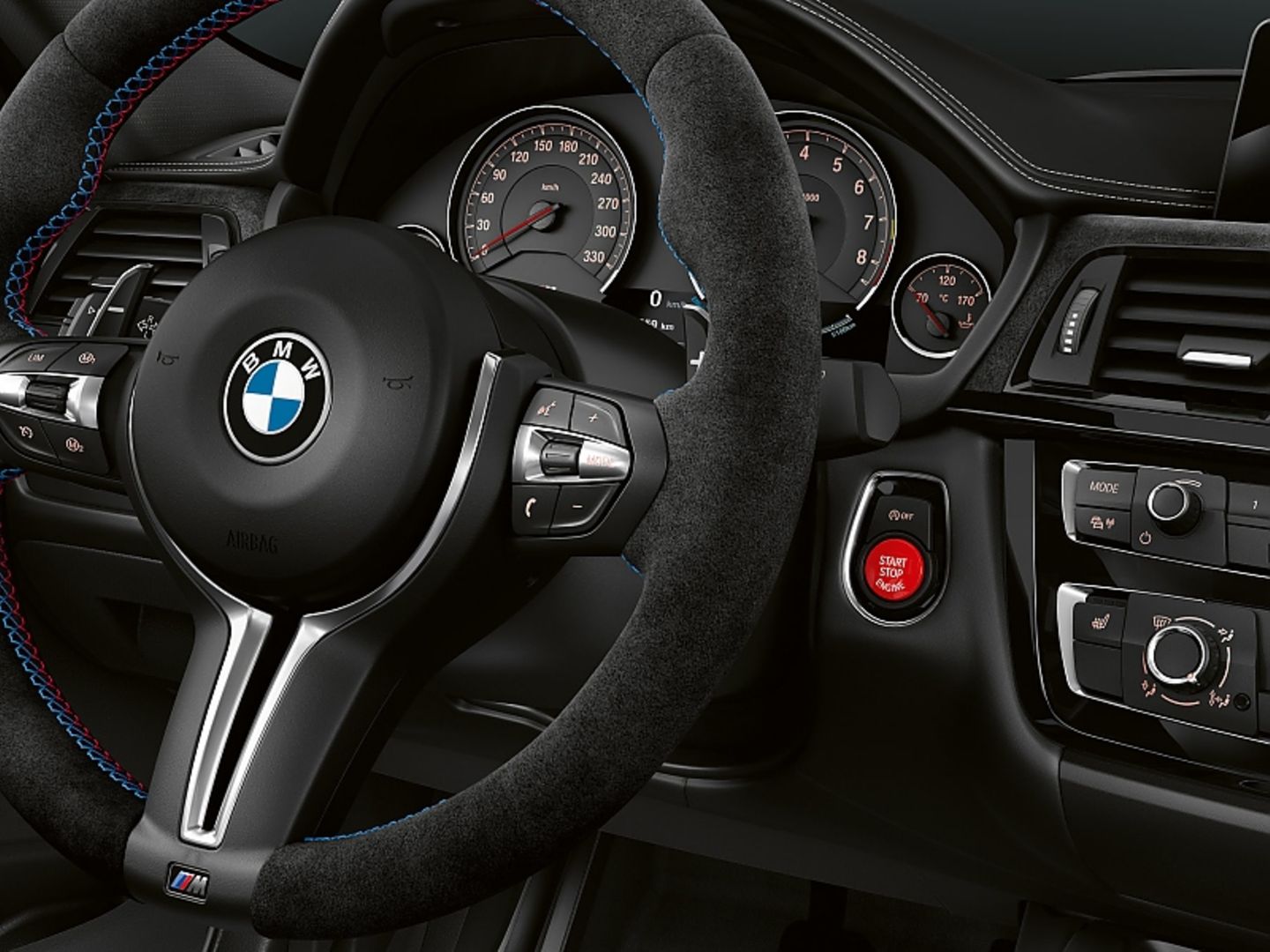 BMW M3 CS - ob ein roter Starterknopf erwähnenswert ist?