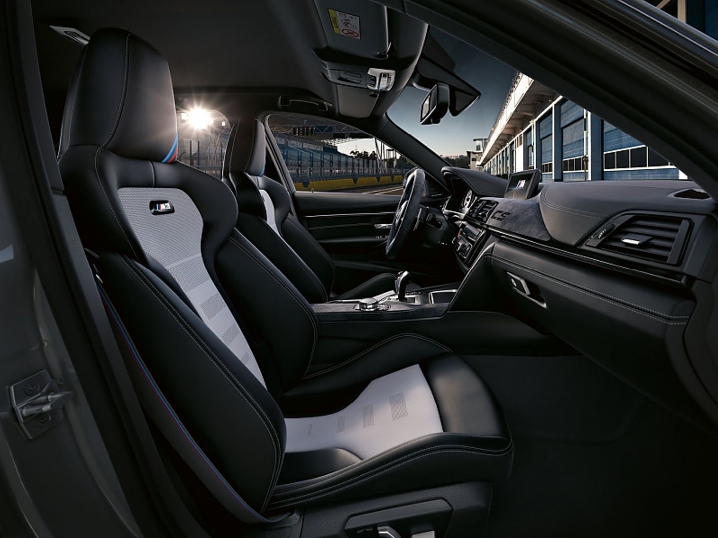BMW M3 CS - gute Sportstühle im Innern