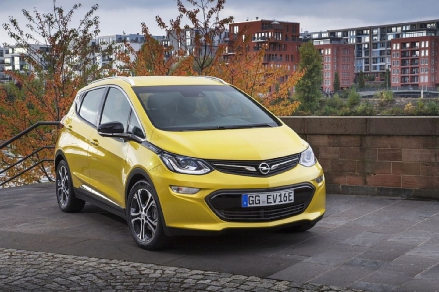 Die Technik des Opel Ampera e stammt noch von GM, der nächste Opel Corsa wird ebenfalls ein E-Variante haben