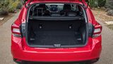 Der Kofferraum im Subaru Impreza faßt 385 Liter