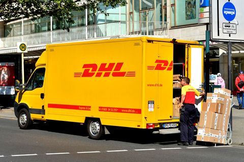 DHL-Fahrer in Berlin