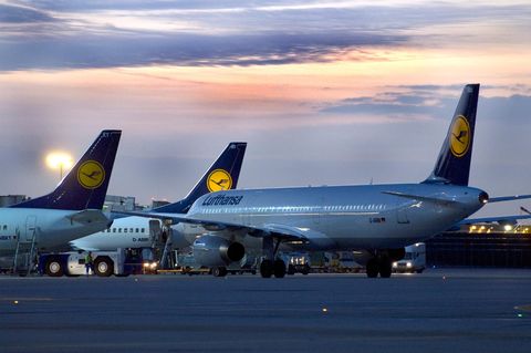 Die Lufthansa will künftige mehr Inlandsverbindungen anbieten (Symbolbild)
