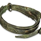 Schon die Chirurgen in der Römerzeit wussten: Verlieren Patienten während einer Operation zu viel Blut, schwächt sie das. Im schlimmsten Fall sterben sie. Die hier abgebildete Aderpresse sollte das verhindern. Nützlicher Nebeneffekt: Sie hinderte Gift an der Ausbreitung im Körper. Das war im alten Rom wohl bitter nötig.