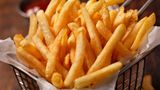 Frittiertes gehört nicht in die Tiefkühltruhe, beim Auftauen werden die Gerichte weich und matschig.