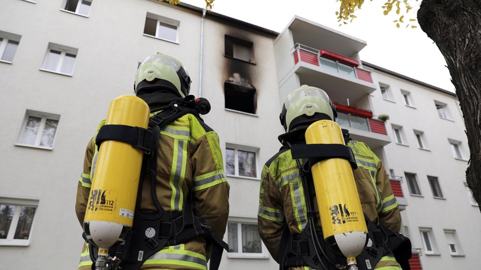 Nachrichten Deutschland - Feuerwehr Dresden Nachrichten Deutschland - Feuerwehr Dresden