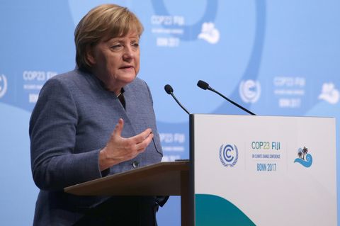 Angela Merkel redet vor der Weltklimakonferenz