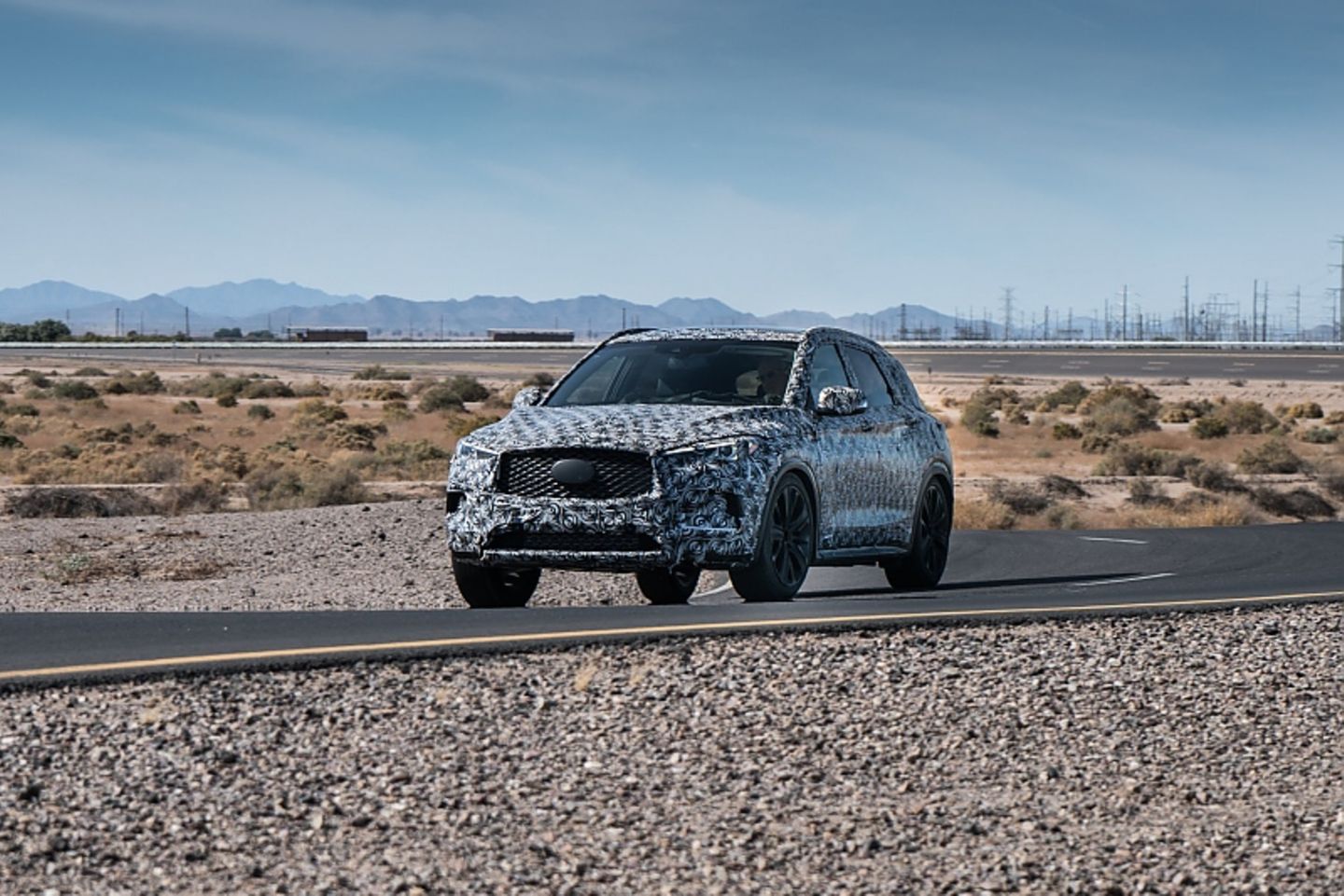 Infiniti QX 50 Prototyp 2 - auf der Nissan-Teststrecke nahe Phoenix