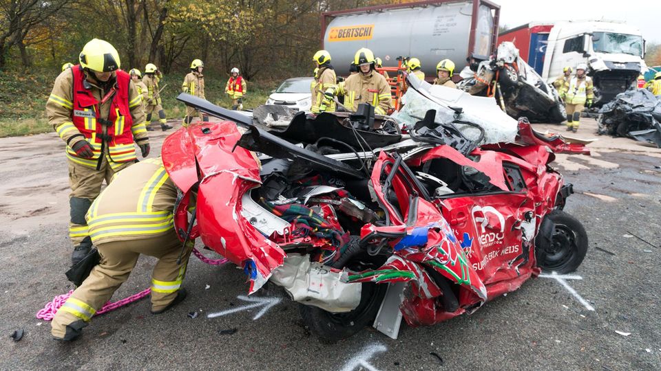 nachrichten deutschland a3 crash nachrichten deutschland a3 crash