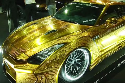 Dubai Motor Show Nissan GT-R Gold