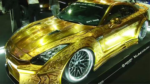 Dubai Motor Show Nissan GT-R Gold