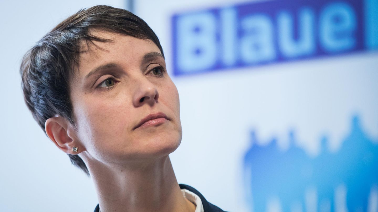Frauke Petry hat nach ihrem Parteiaustritt Ende September das Bürgerforum "Blaue Wende" ins Leben gerufen